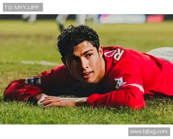 足球传奇壁画背景墙展示小罗风采让激情永恒绽放 足球传奇壁画背景墙展示小罗风采让激情永恒绽放