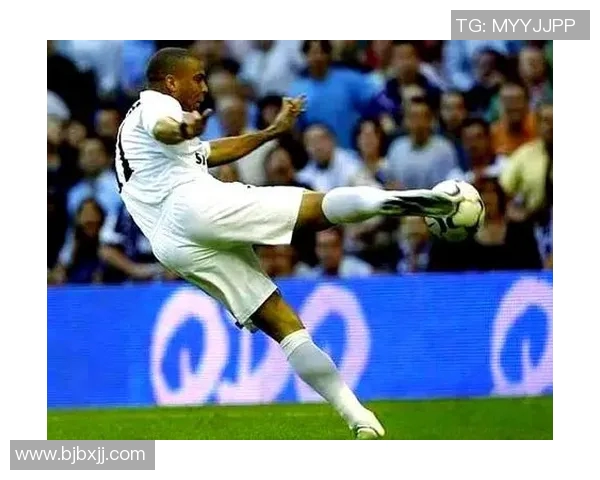 足坛巨星正面对抗巅峰对决激情碰撞引爆无限想象力 足坛巨星正面对抗巅峰对决激情碰撞引爆无限想象力